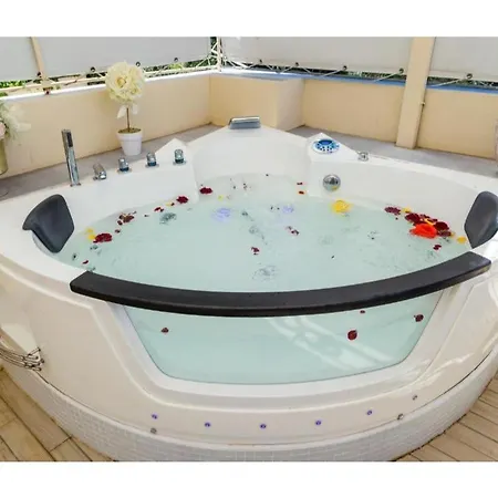 Spileo House Penthouse With Jacuzzi Kato Spilaion